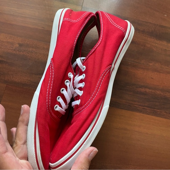 Red vans classic sneaker men’s 9 women’s 10.5 - Picture 9 of 9